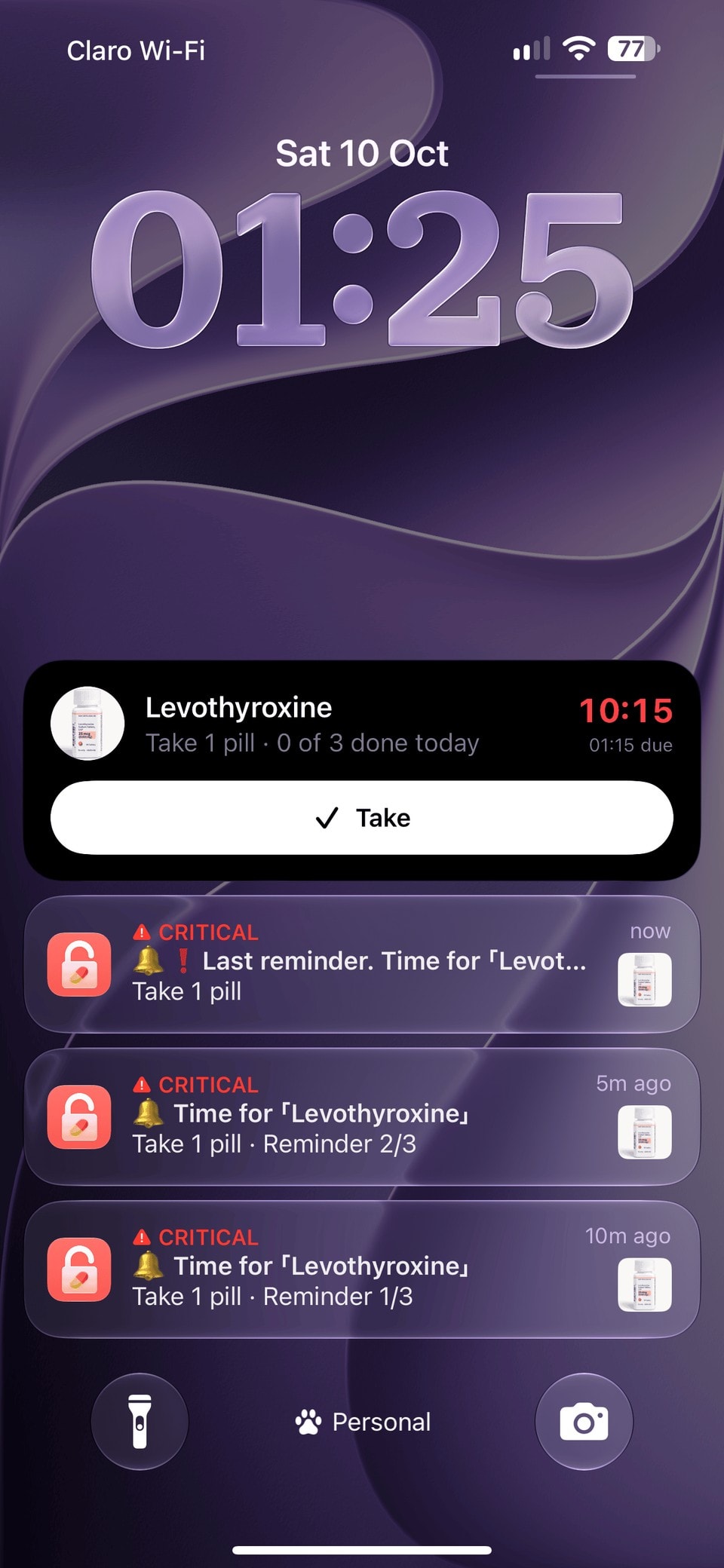 Levothyroxine의 Pill Lock 실시간 현황과 Take 버튼, 그리고 중요 알림 3개가 표시된 iPhone 잠금 화면.